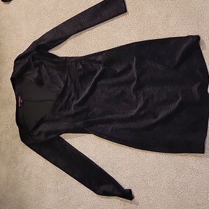 Long sleeve bodycon black dress